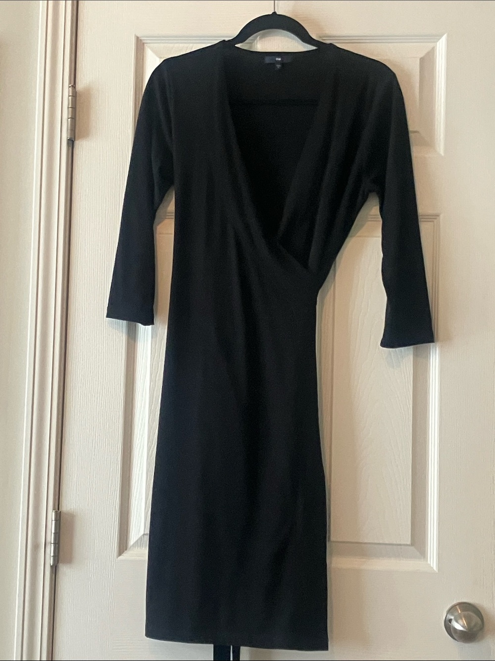 GAP Black Long-Sleeve Wrap-Style Midi Dress